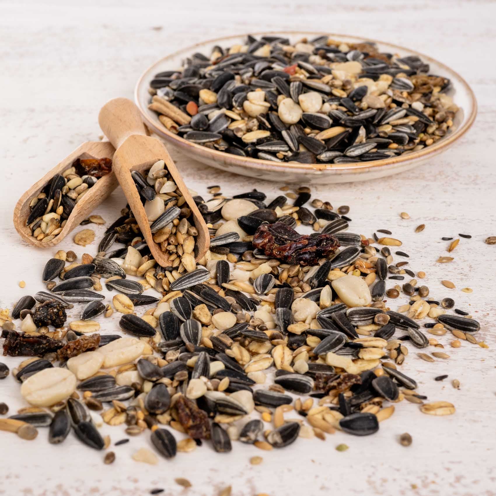rico-s-futterkiste-wildvogelfutter-premium-ganzjahresfutter-1-kg image 3
