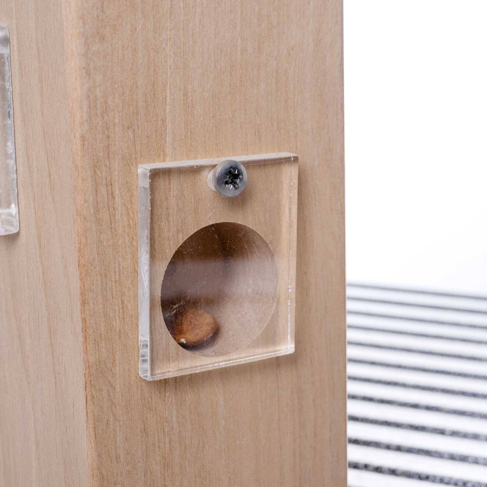 rico-s-futterkiste-versteckspielturm-vario-freisitz-papageienspielzeug image 5