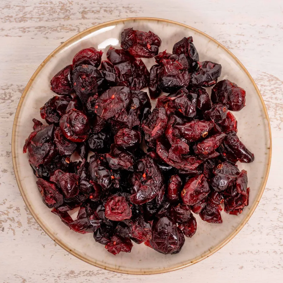 rico-s-futterkiste-cranberries-vogelfutter-getrocknet-100-g-vitamin-c image 1