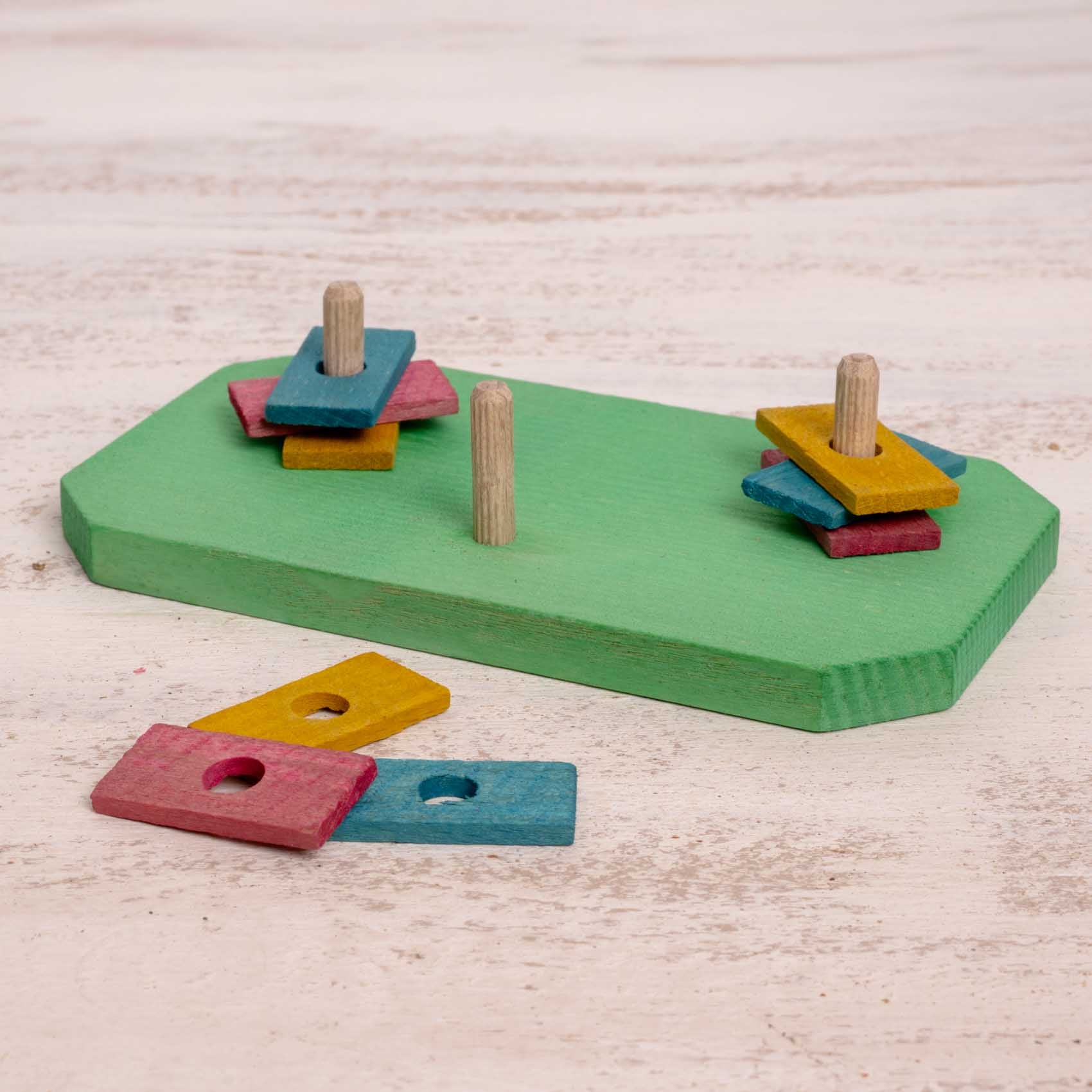 rico-s-futterkiste-stapelbrettchen-intelligenzspielzeug-9-pl-ttchen image 2