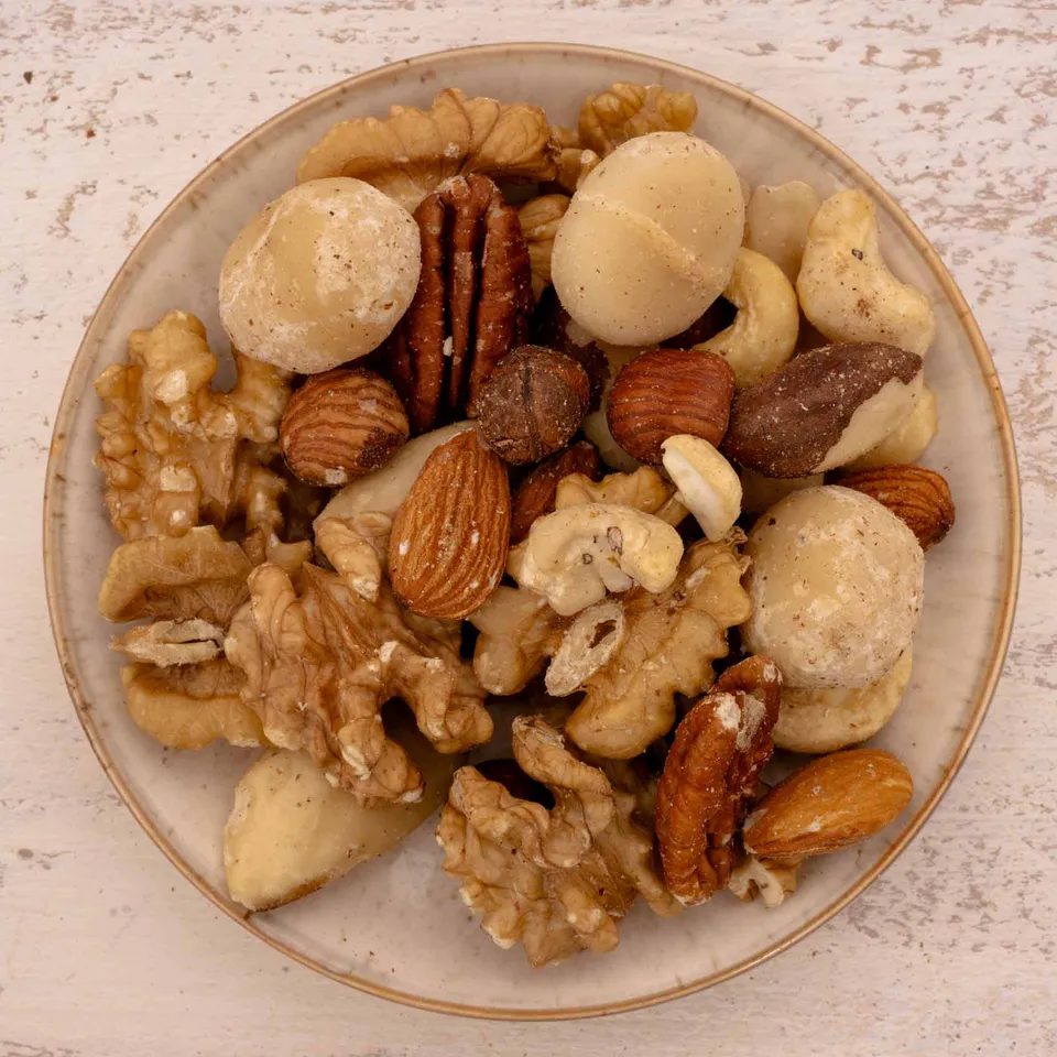 rico-s-futterkiste-nussmischung-ohne-schale-vogelfutter-250-g image 1