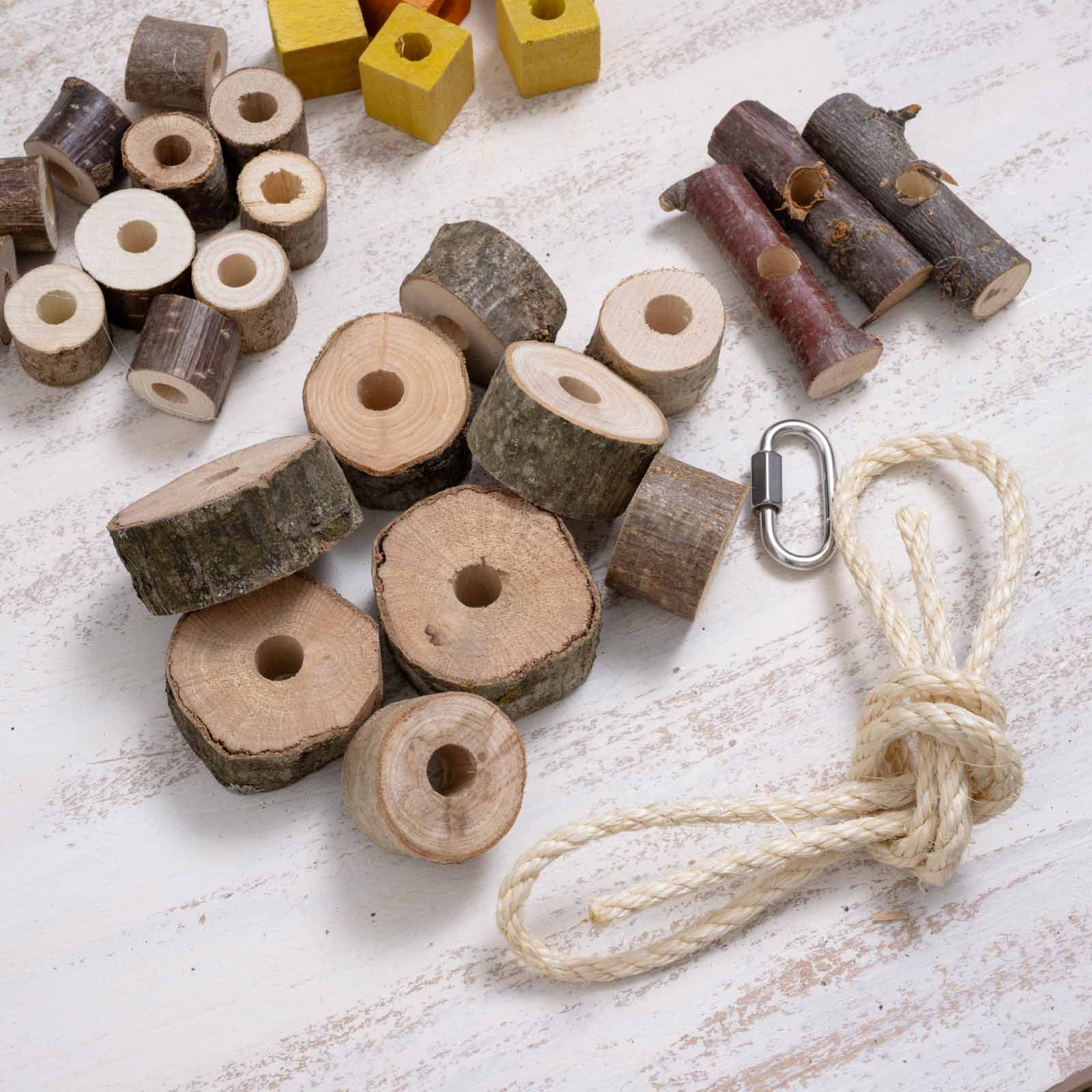 rico-s-futterkiste-bastelset-klein-spielzeug-f-r-sittiche-mit-sisalseil image 4