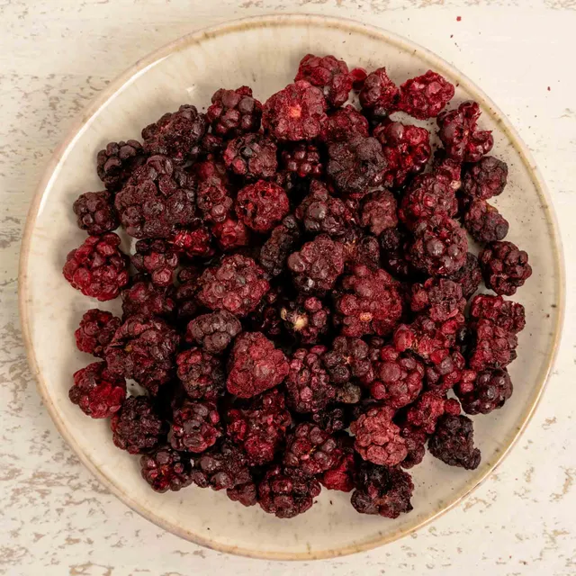 rico-s-futterkiste-brombeere-vogelfutter-gefriergetrocknet-50-g-vitamin-c image 1