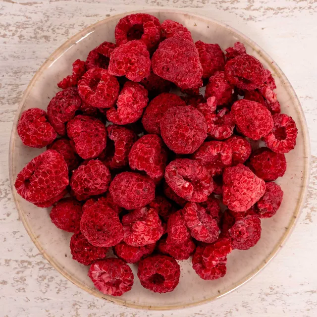 rico-s-futterkiste-himbeeren-ganz-gefriergetrocknet-50-g image 1