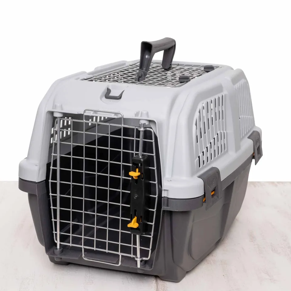 rico-s-futterkiste-transportbox-grau-open-volierenzubeh-r-48-cm image 1