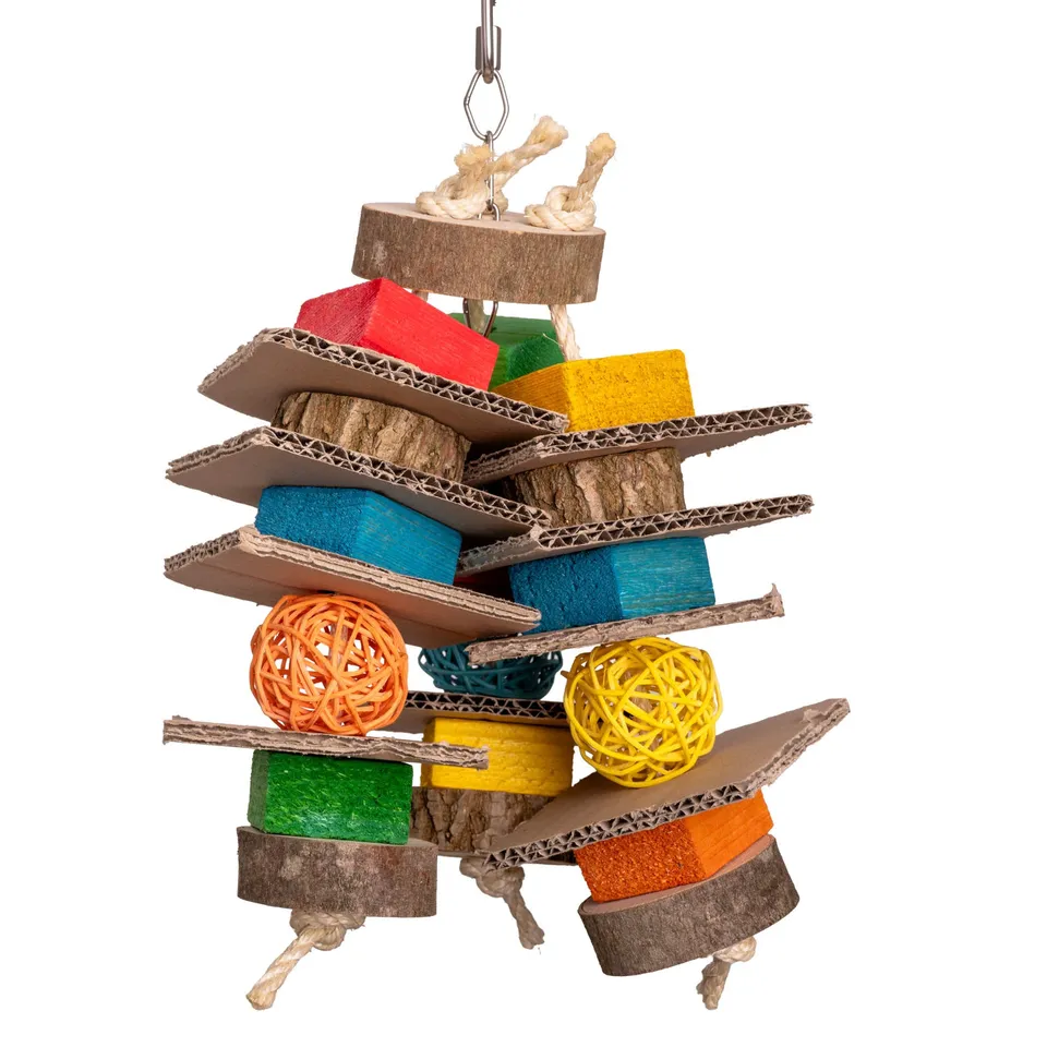 rico-s-futterkiste-schredderspiel-papageienspielzeug-rebenkugeln-holz image 1