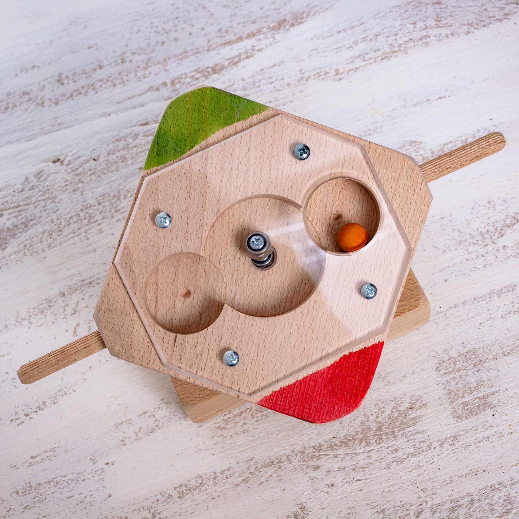 rico-s-futterkiste-wipp-brett-intelligenzspielzeug-papagei-20-cm image 2