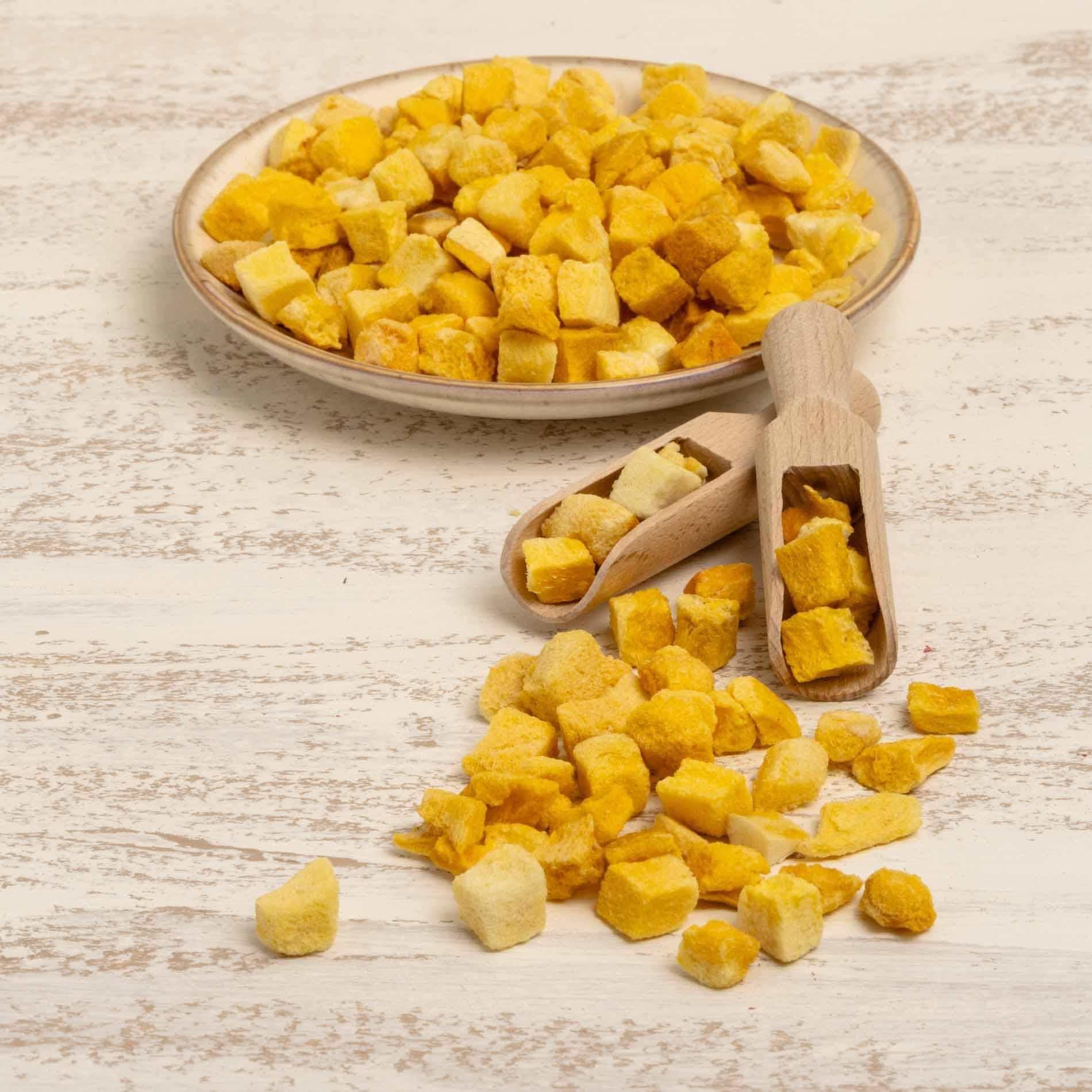 rico-s-futterkiste-mango-gefriergetrocknet-vogelfutter-25-g-vitaminreich image 2
