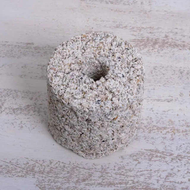 witte-molen-mineralblock-gro-papageien-mineralstein-grob image 1