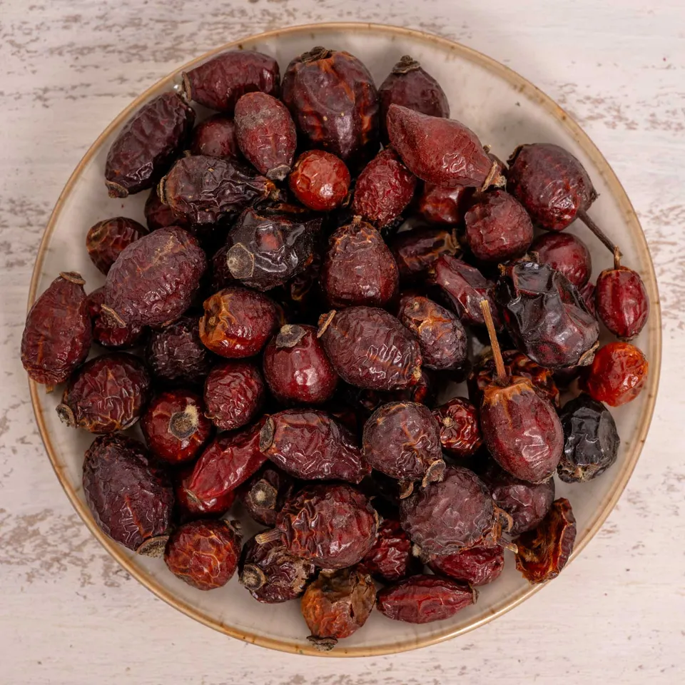 rico-s-futterkiste-hagebutten-vogelfutter-100-g-vitamin-c image 1